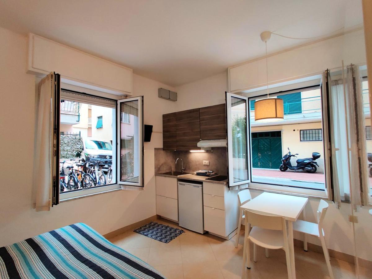 Residence Glicini Finale Ligure Extérieur photo