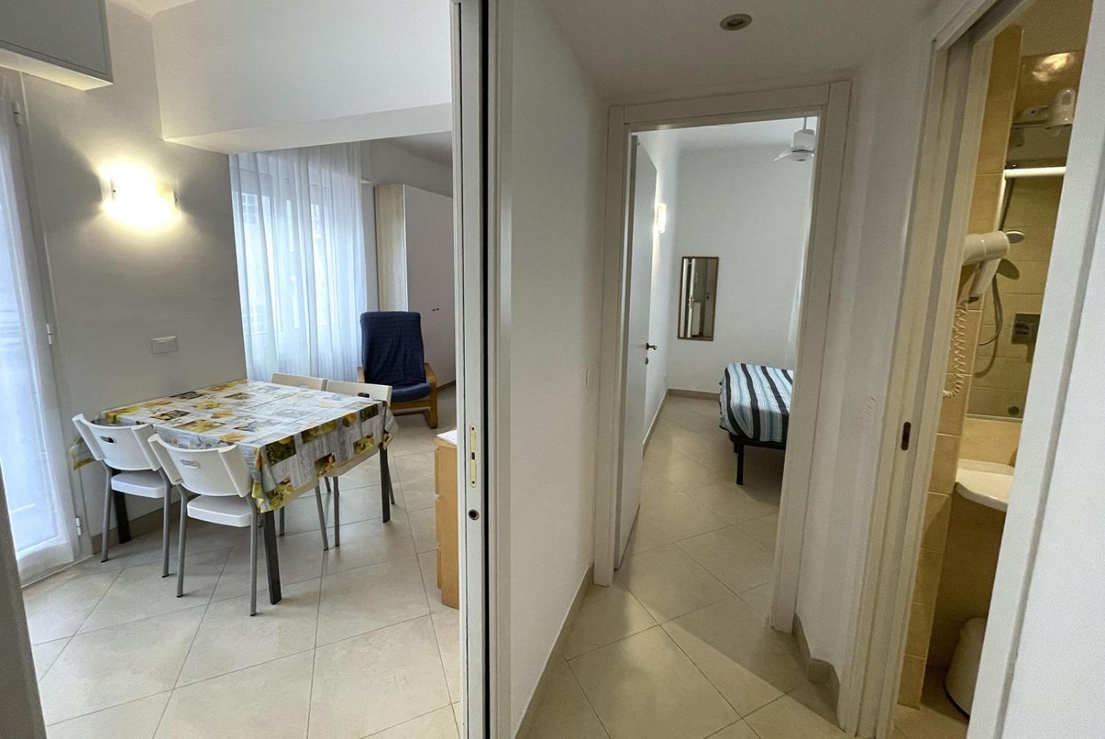 Residence Glicini Finale Ligure Extérieur photo