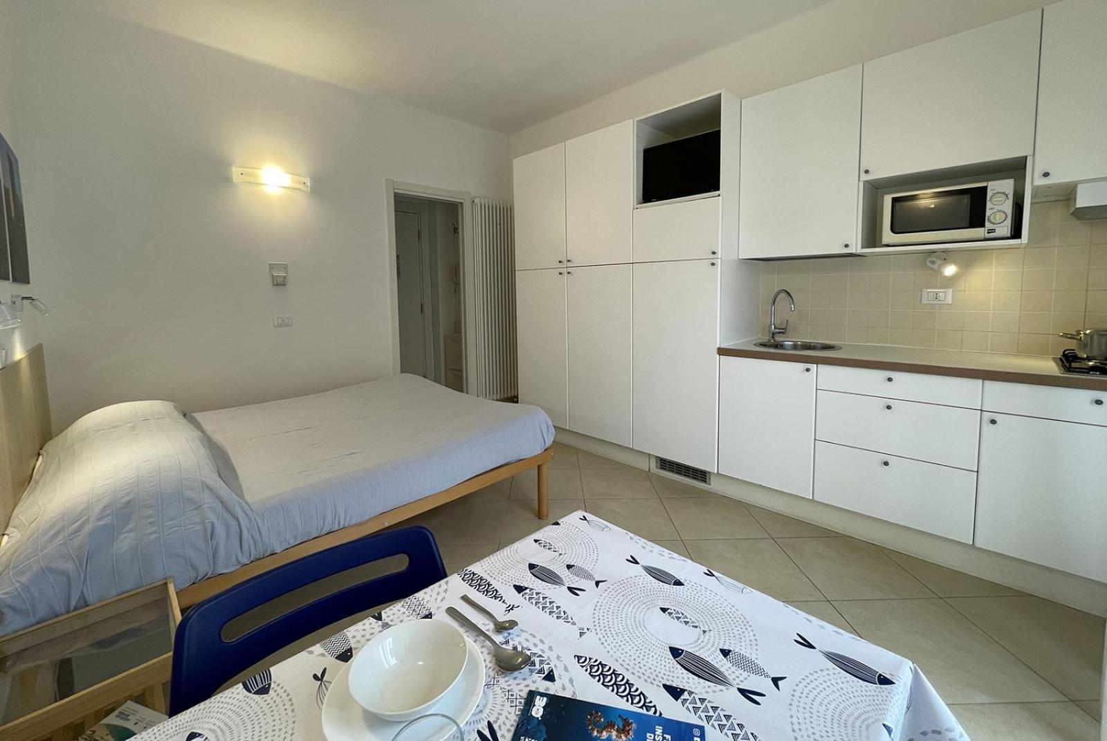 Residence Glicini Finale Ligure Extérieur photo