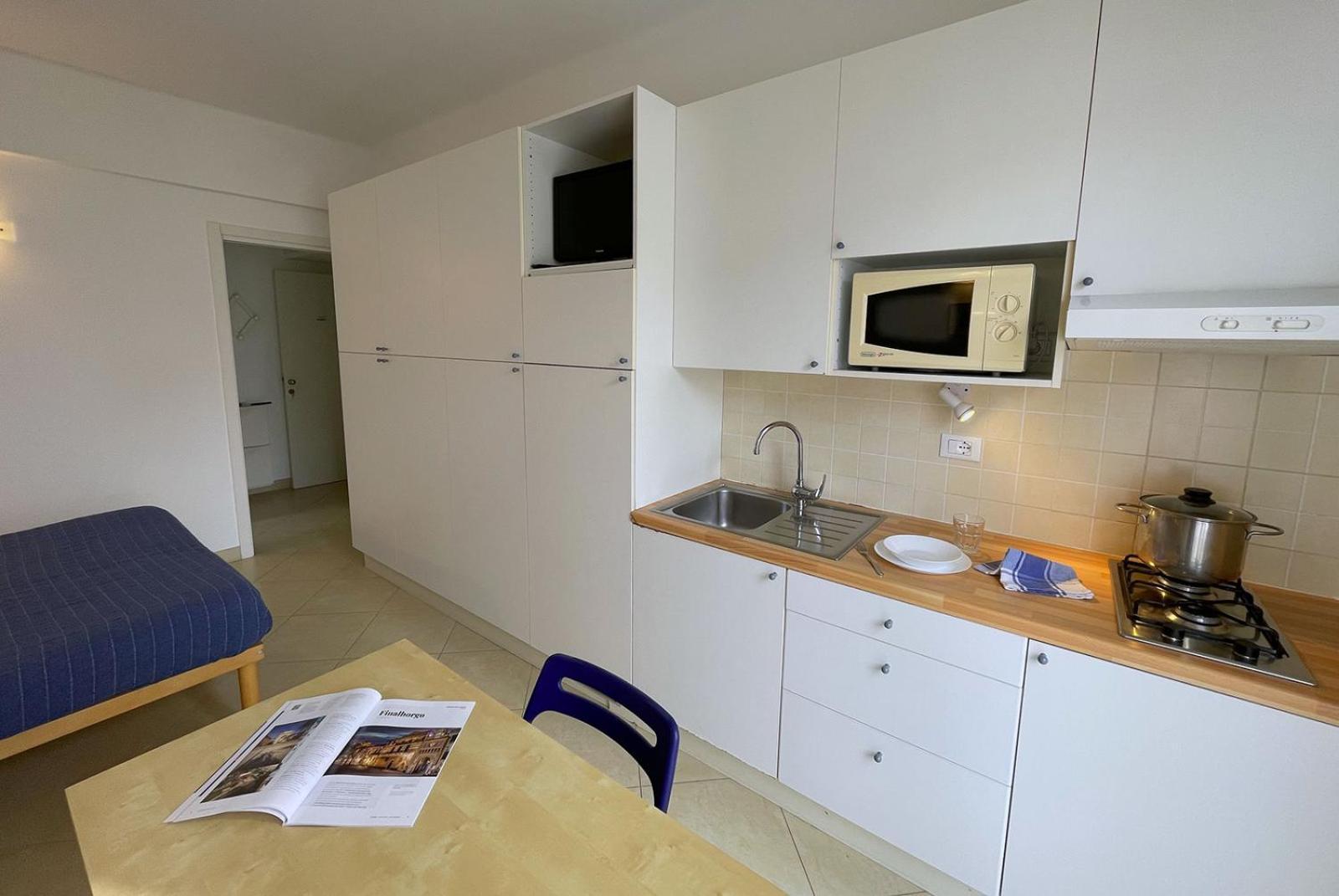Residence Glicini Finale Ligure Extérieur photo